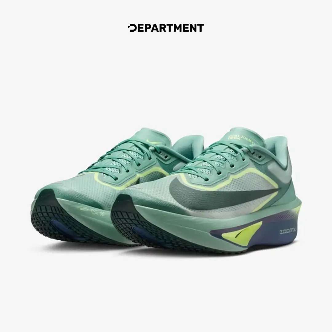 NIKE ZOOM FLY 6