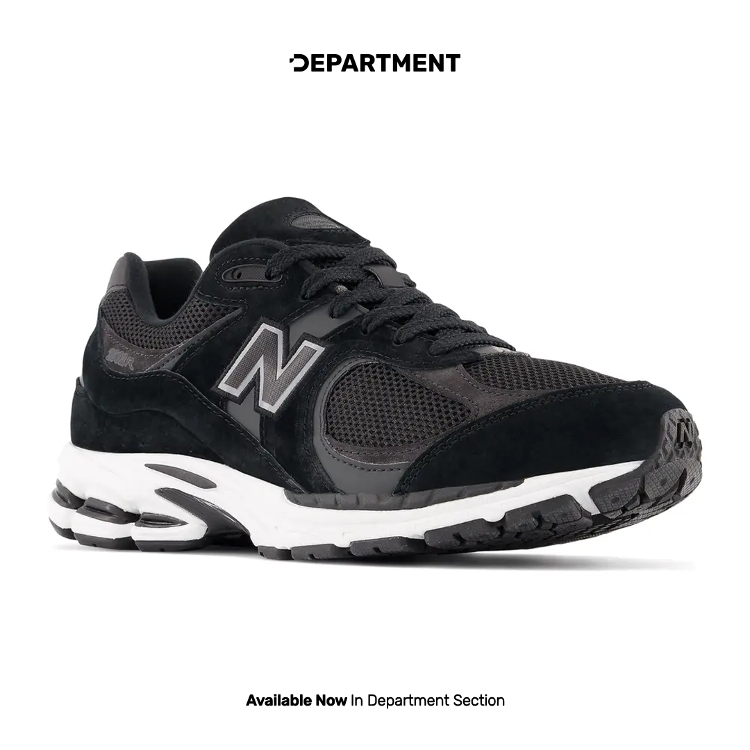 NEW BALANCE 2002R