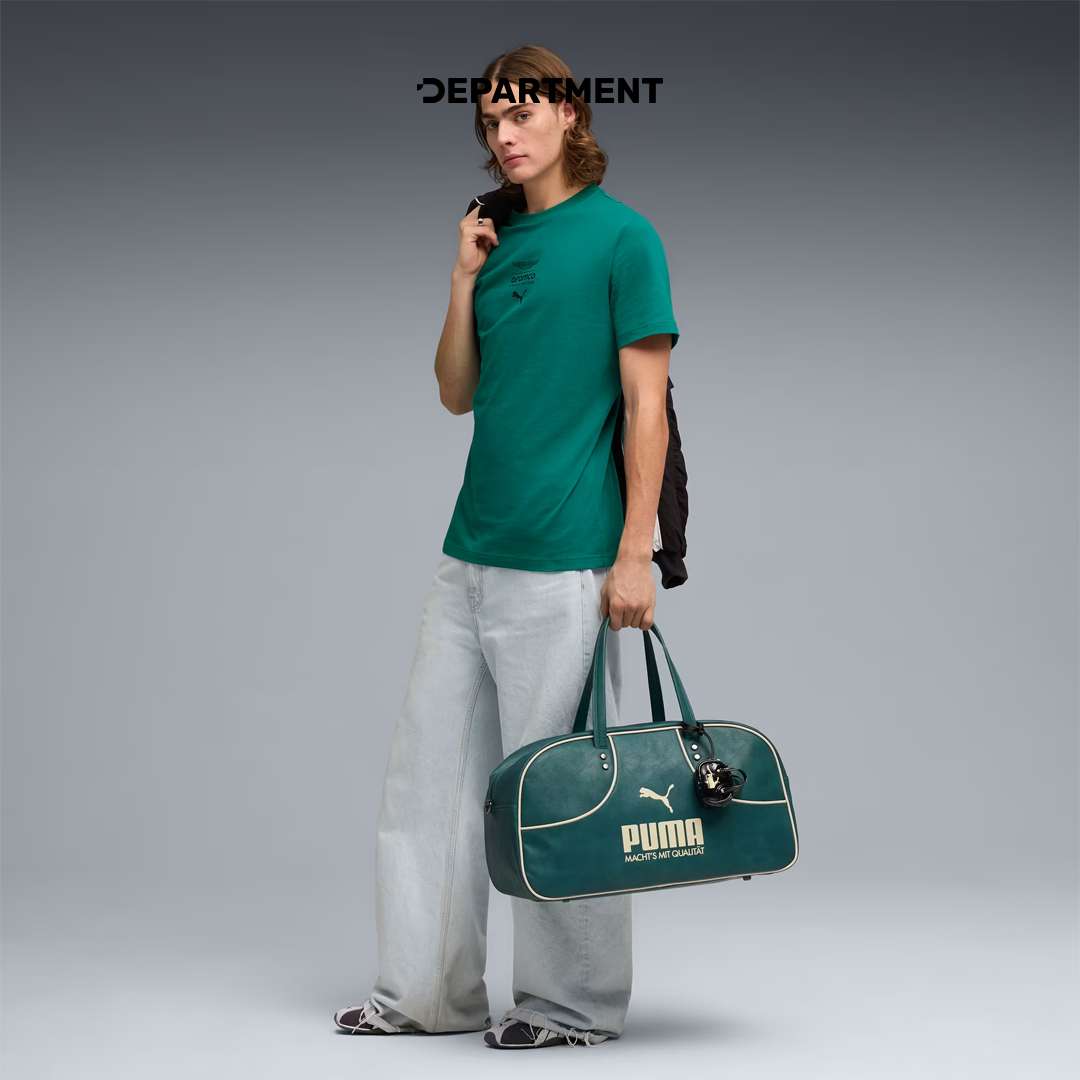 PUMA X ASTON MARTIN ARAMCO F1 TEAM ESSENTIALS LOGO (REGULAR)