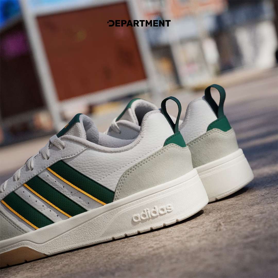 ADIDAS COURTWAVE