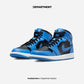 NIKE AIR JORDAN 1 MID