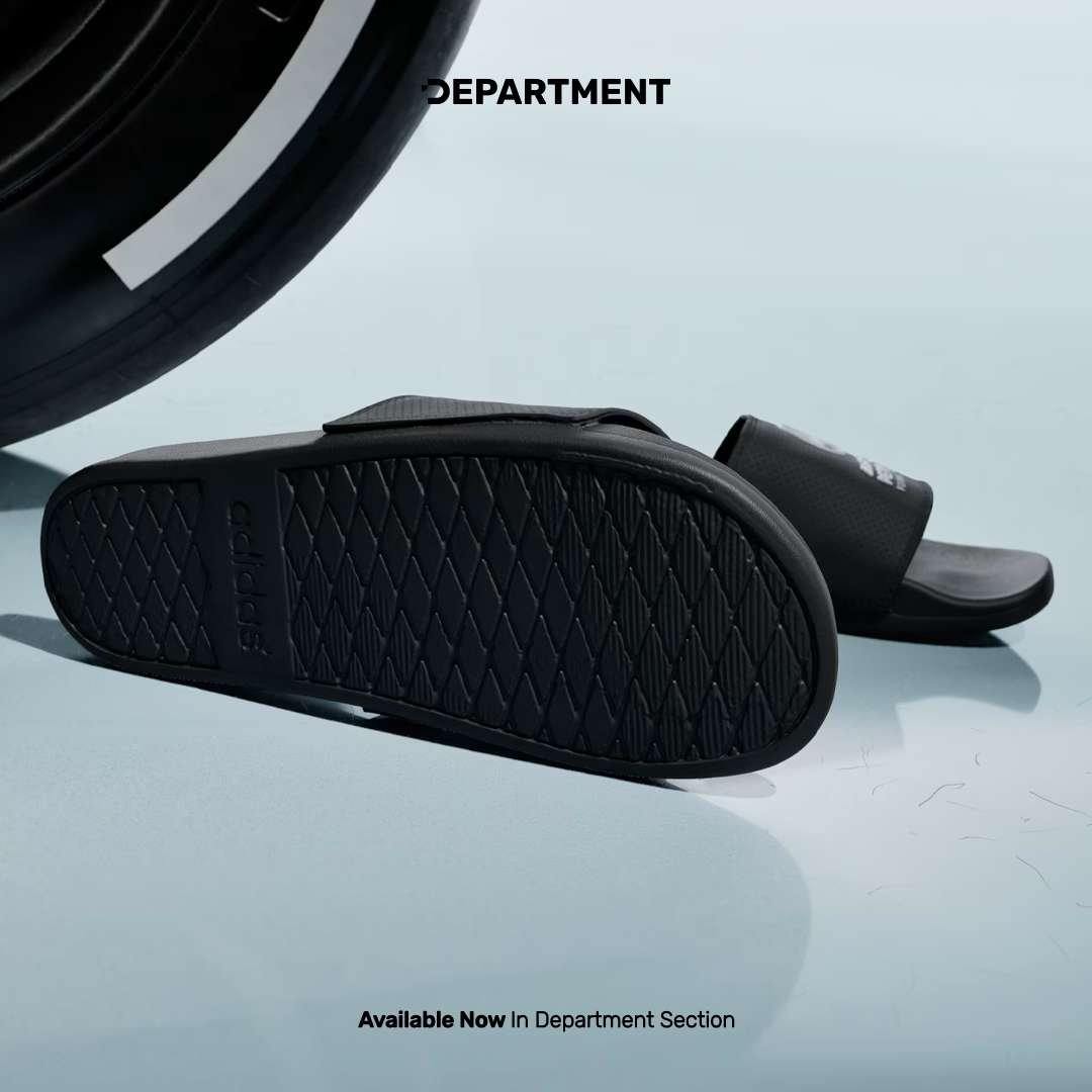 ADIDAS ADILETTE COMFORT X MERCEDES - AMG PETRONAS F1 TEAM
