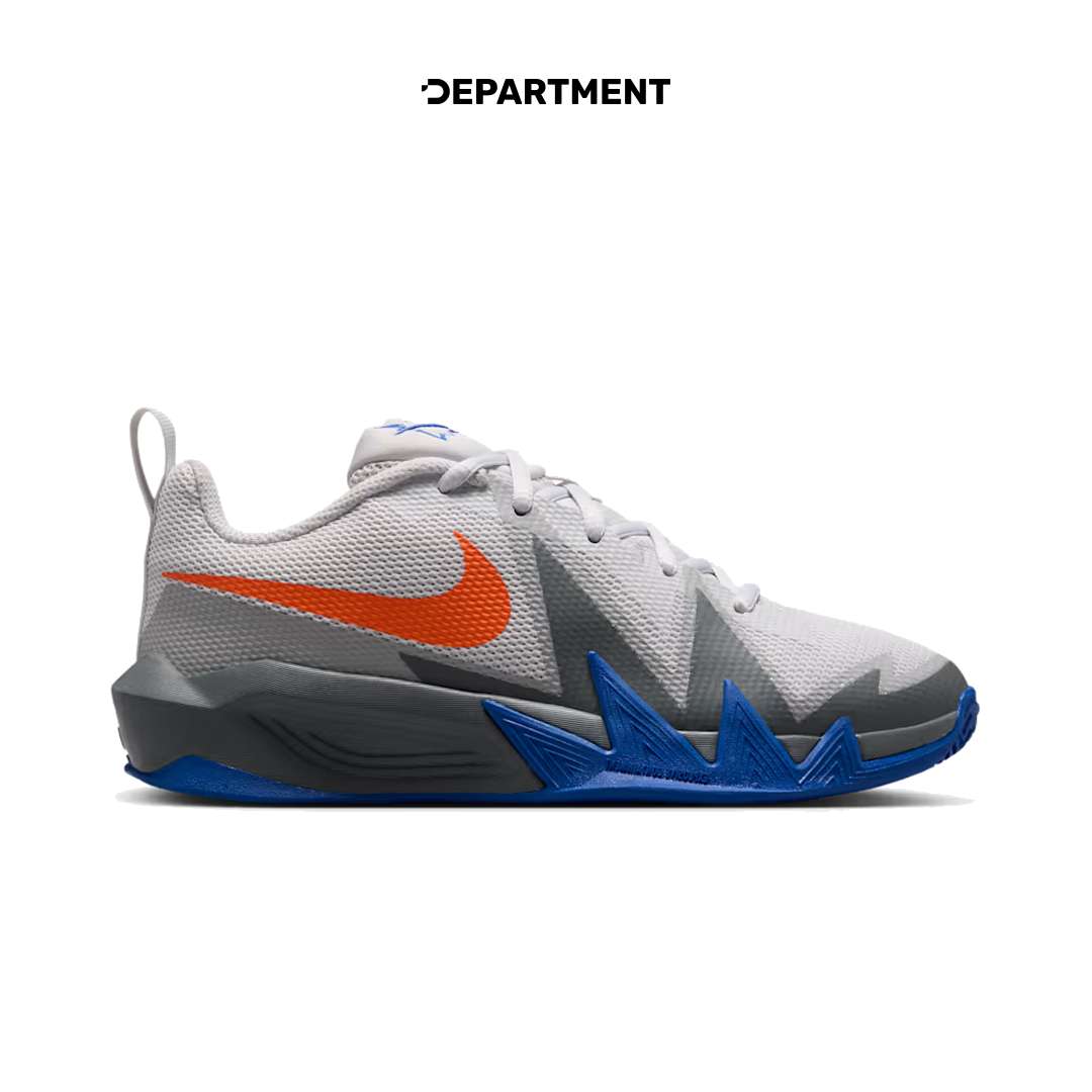 NIKE S.T. DYNAMITE