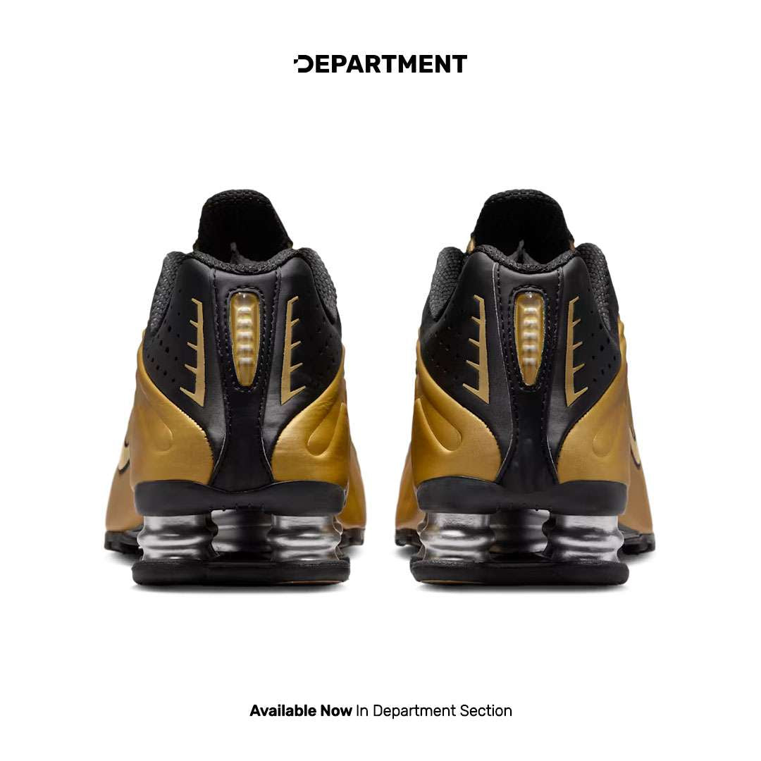 NIKE SHOX R4