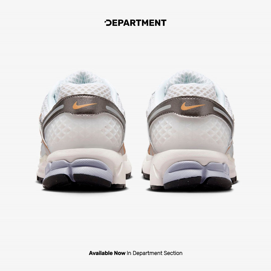 NIKE ZOOM VOMERO 5