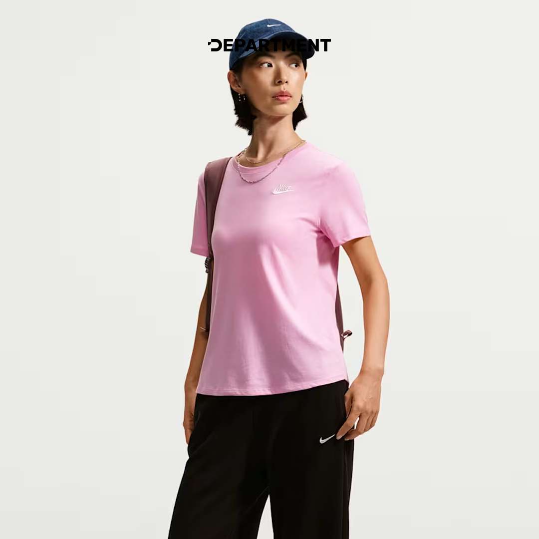 NIKE SPORTSWEAR CLUB ESSENTIALS