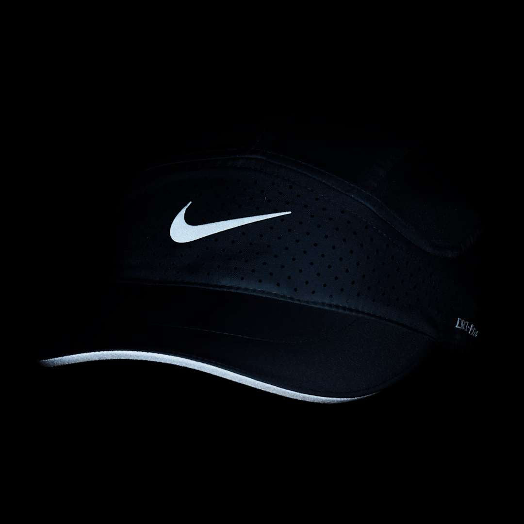 NIKE FLY ADV UNSTRUCTURED REFLECTIVE