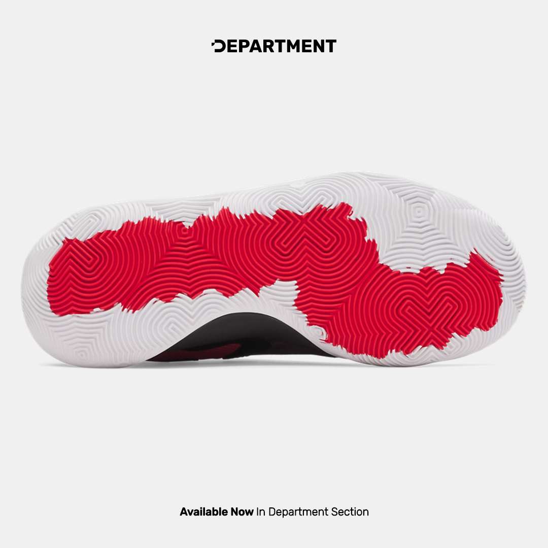 UNDER ARMOUR JET '25