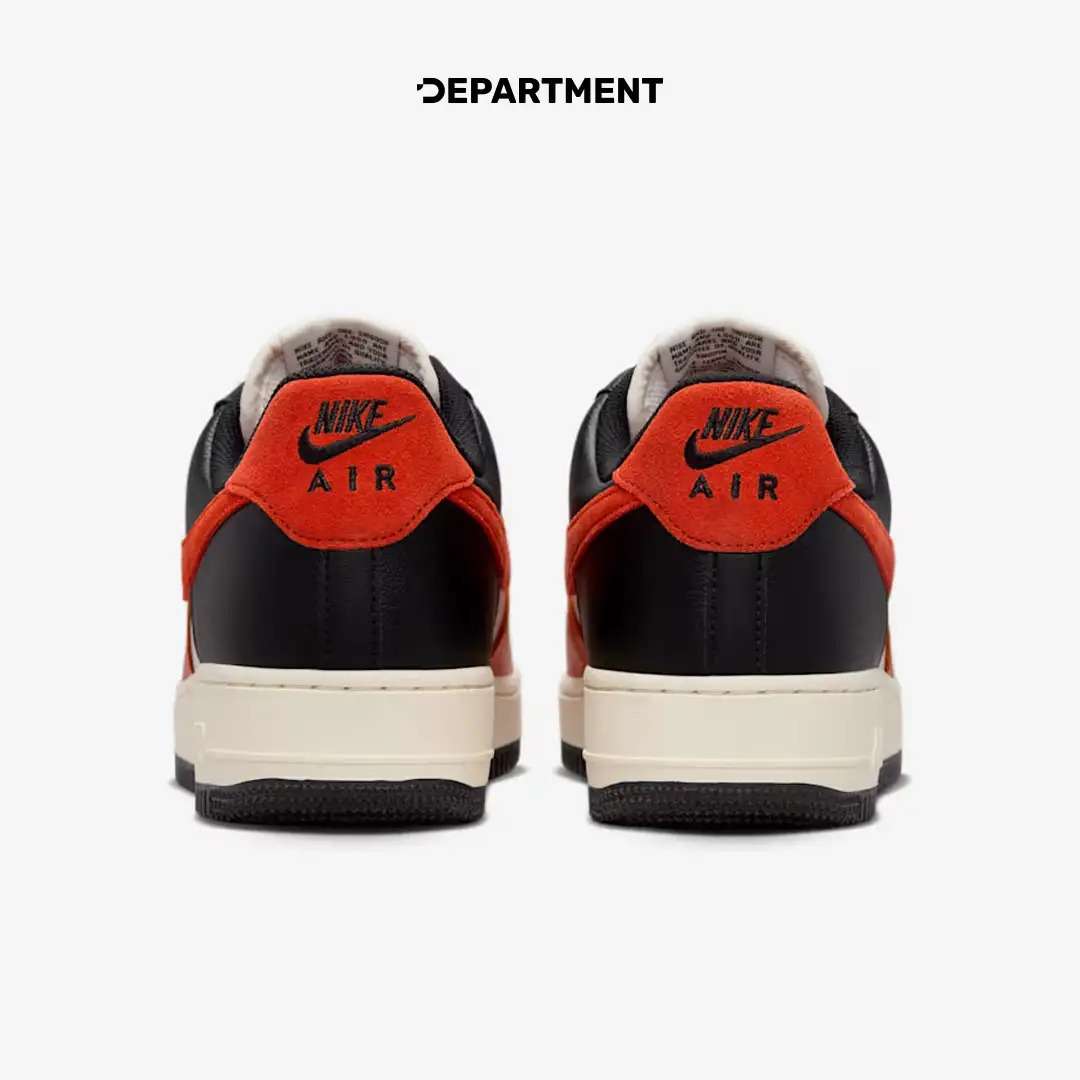 NIKE AIR FORCE 1 '07 LV8