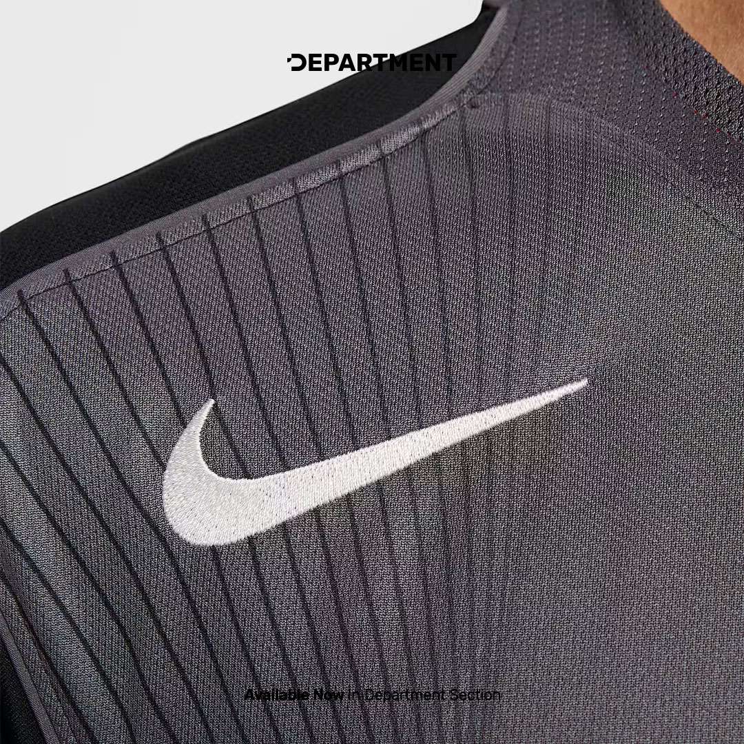 NIKE DRI-FIT TOTAL 90
