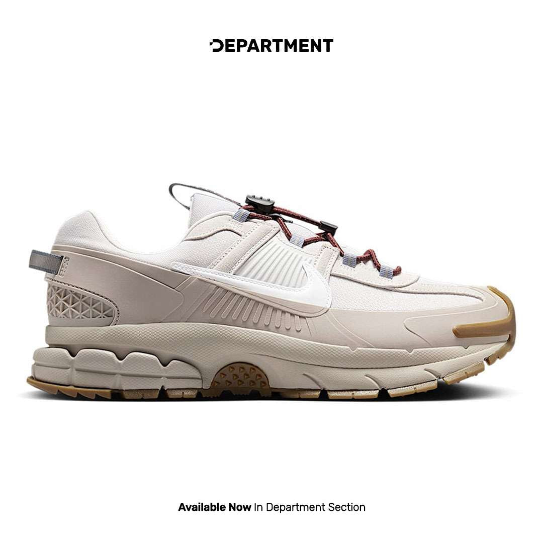 NIKE ZOOM VOMERO ROAM