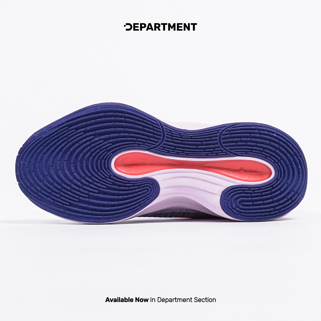 NIKE G.T. HUSTLE ACADEMY