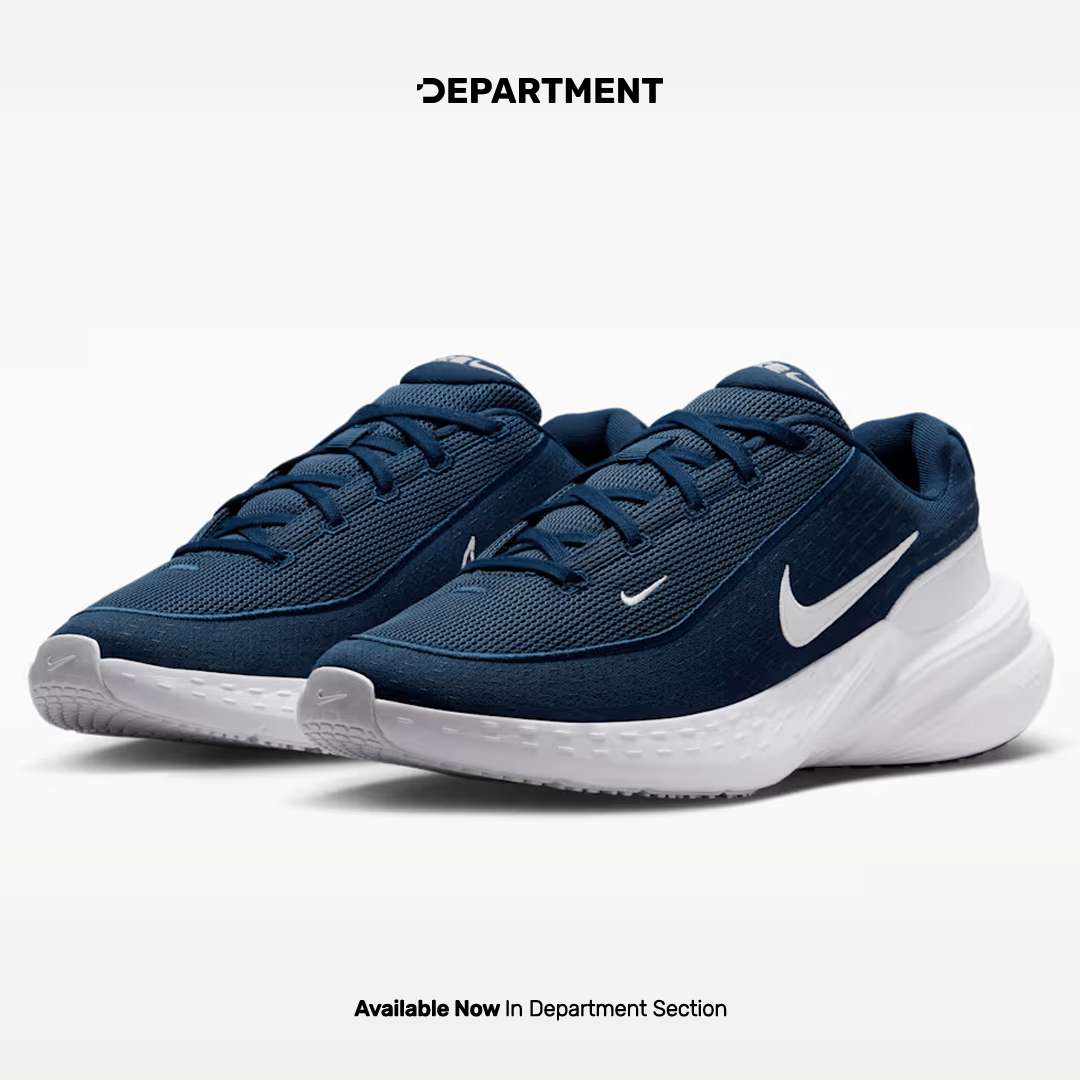 NIKE UPLIFT SC