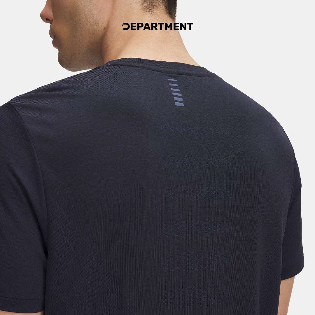 UNDER ARMOUR SEAMLESS STRIDE