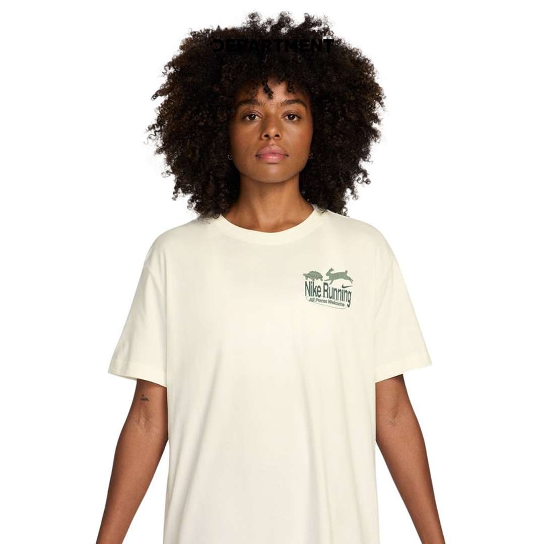 NIKE DRI-FIT SWIFT OVERSIZED