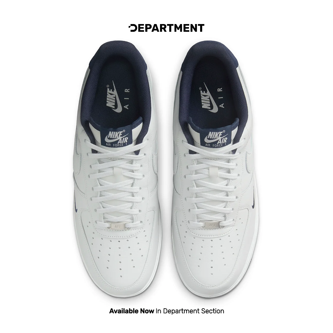NIKE AIR FORCE 1 '07 LV8