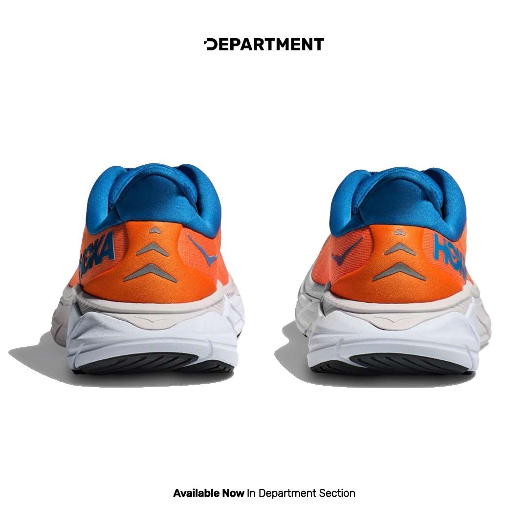 HOKA ONE ONE ARAHI 6