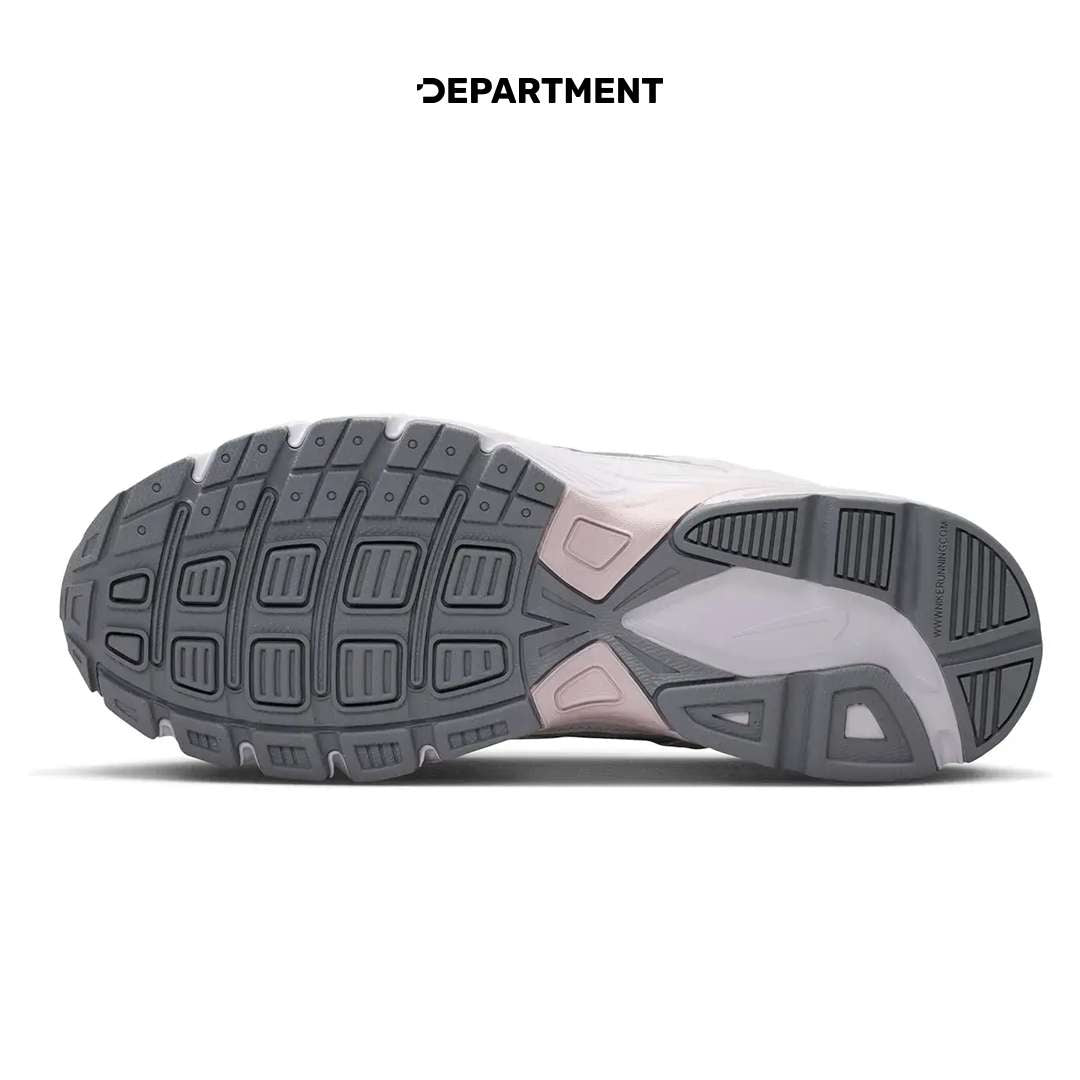 NIKE W INITIATOR