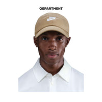 NIKE CLUB UNSTRUCTURED FUTURA WASH
