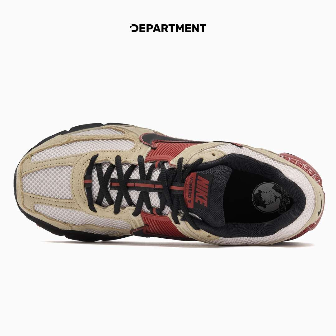 NIKE ZOOM VOMERO 5