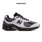 NEW BALANCE 2002R