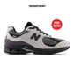 NEW BALANCE 2002R