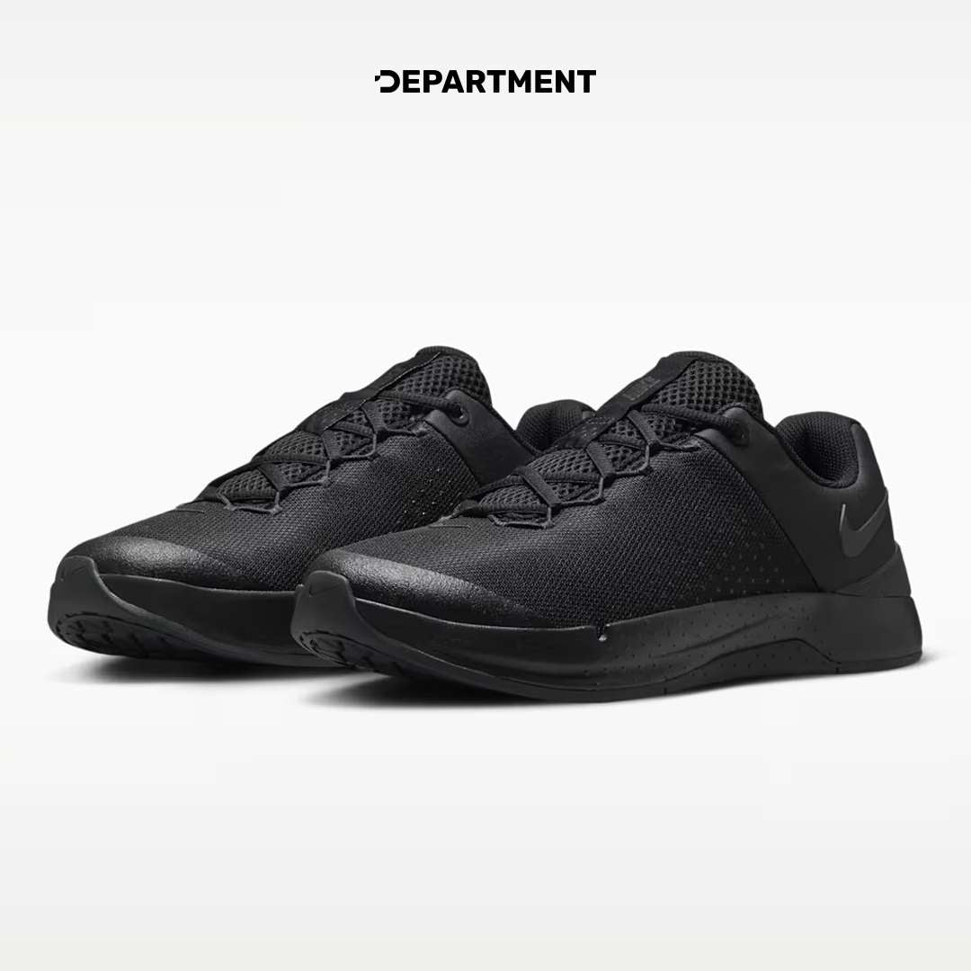 NIKE MC TRAINER 4