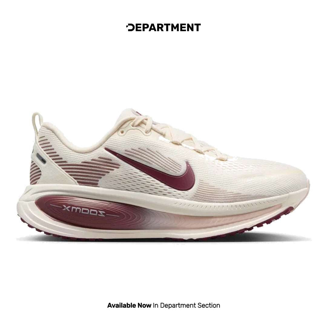 NIKE W VOMERO 18