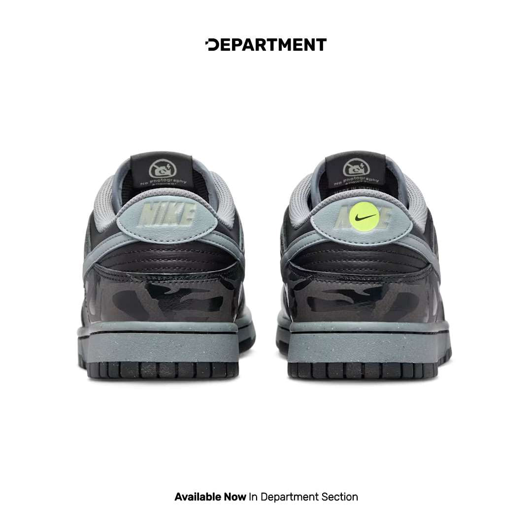 NIKE DUNK LOW RETRO QS 'BERLIN'