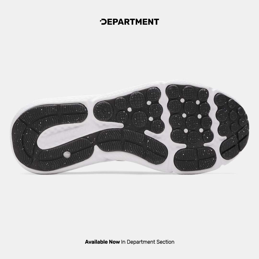 UNDER ARMOUR CHARGED ASSERT 10