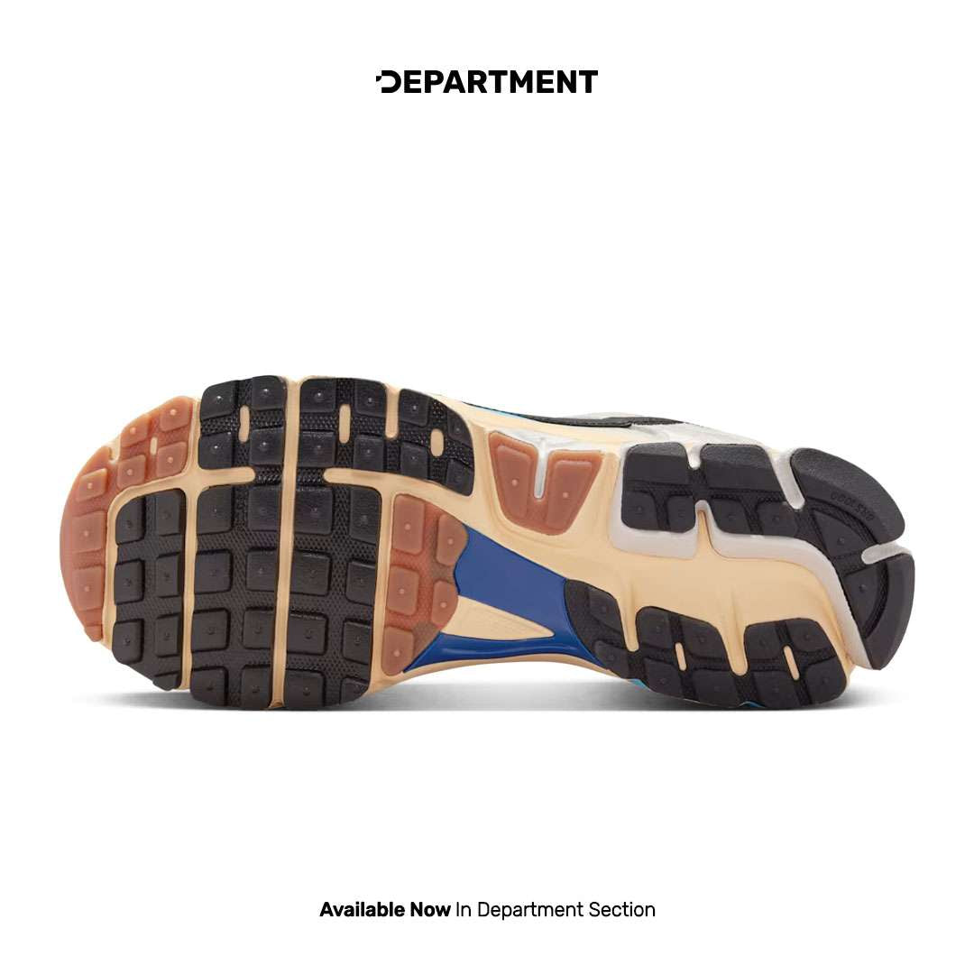 NIKE W AIR ZOOM VOMERO 5 PRM "DESIGNED BY JAPAN"