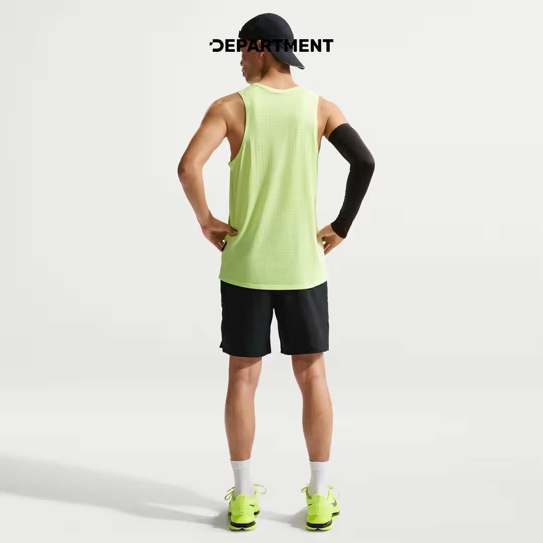 NIKE DRI-FIT MILER 7"