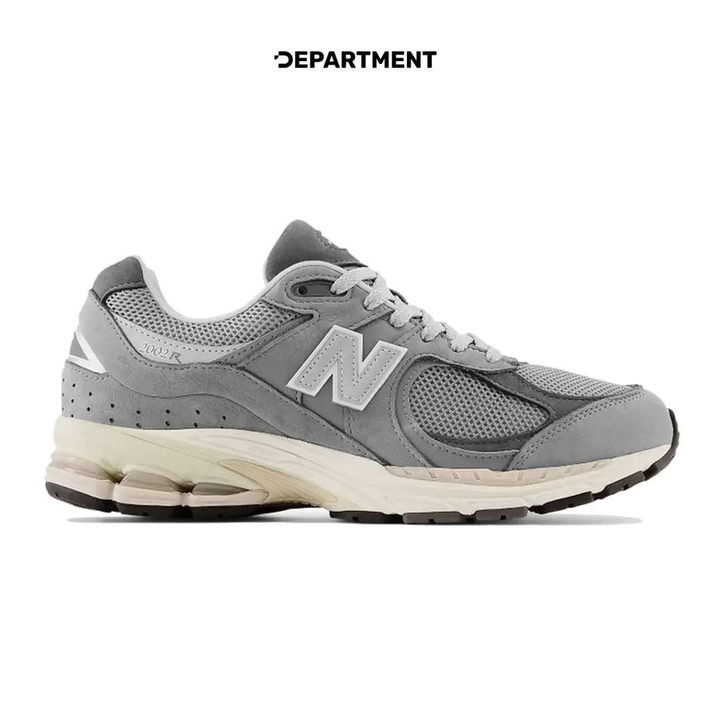 NEW BALANCE 2002R