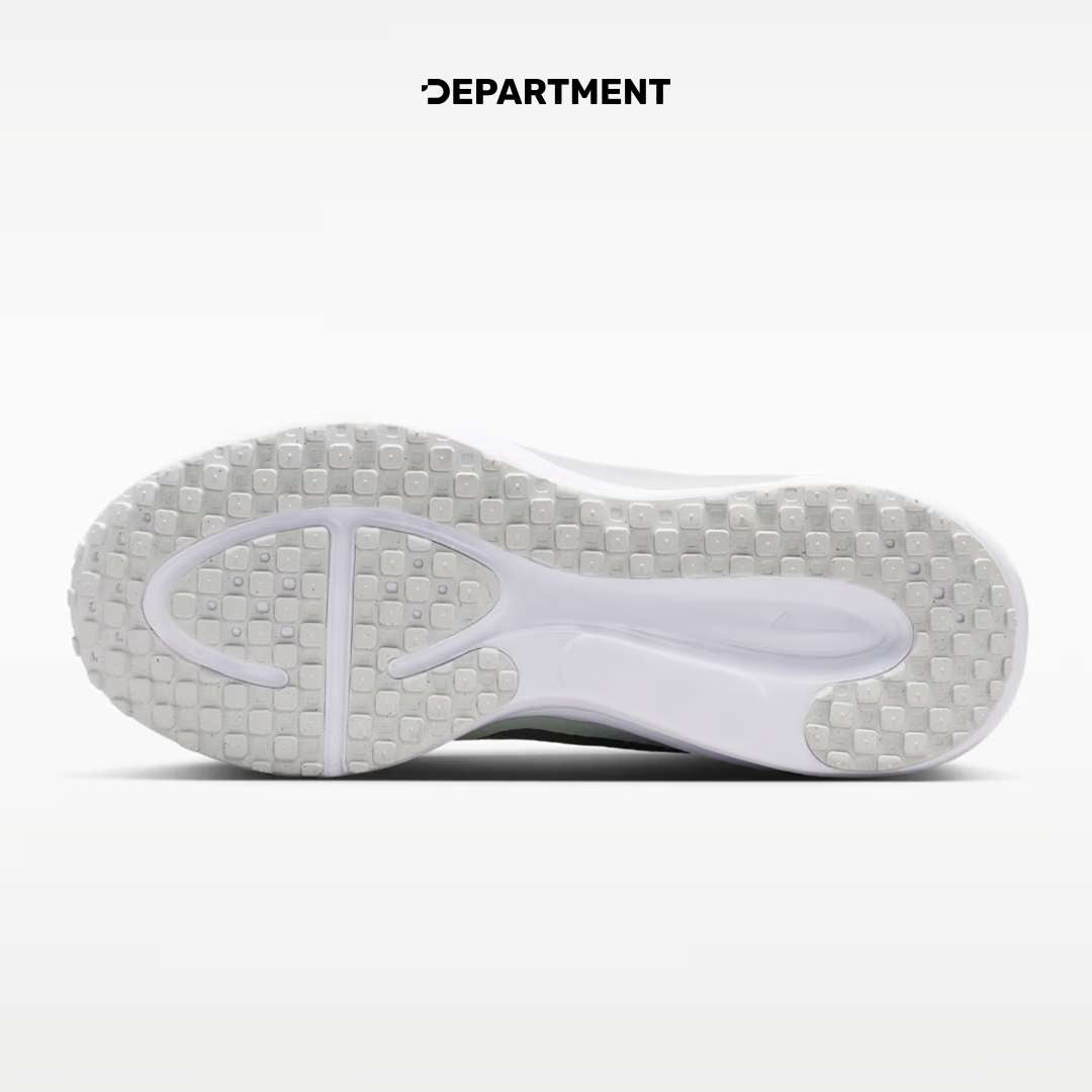 NIKE W REVOLUTION 8