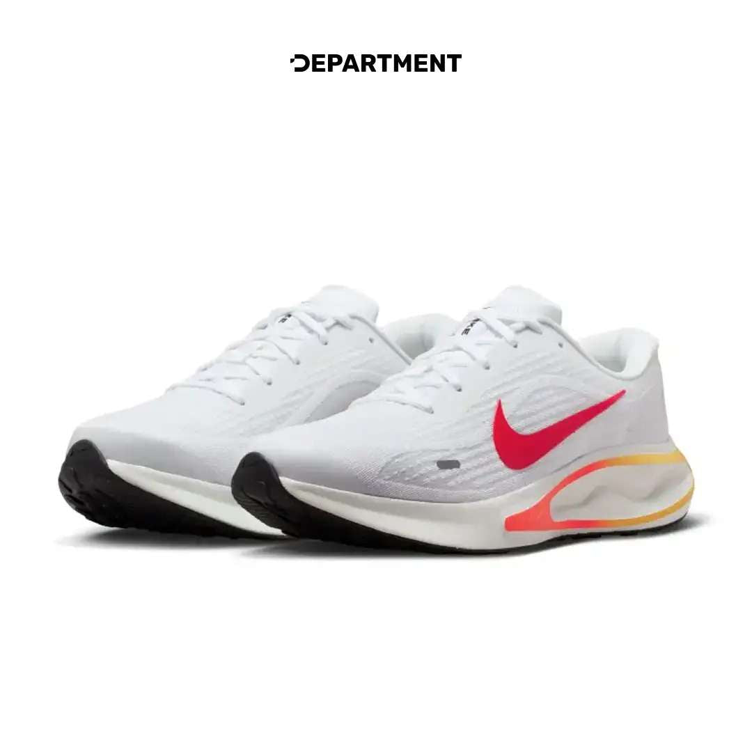 NIKE JOURNEY RUN
