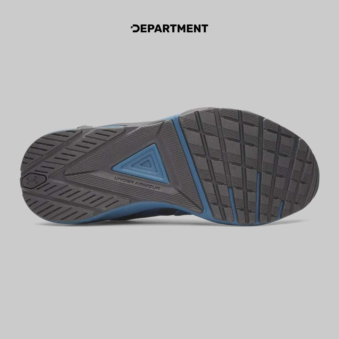 UNDER ARMOUR CHARGED COMMIT TR 5