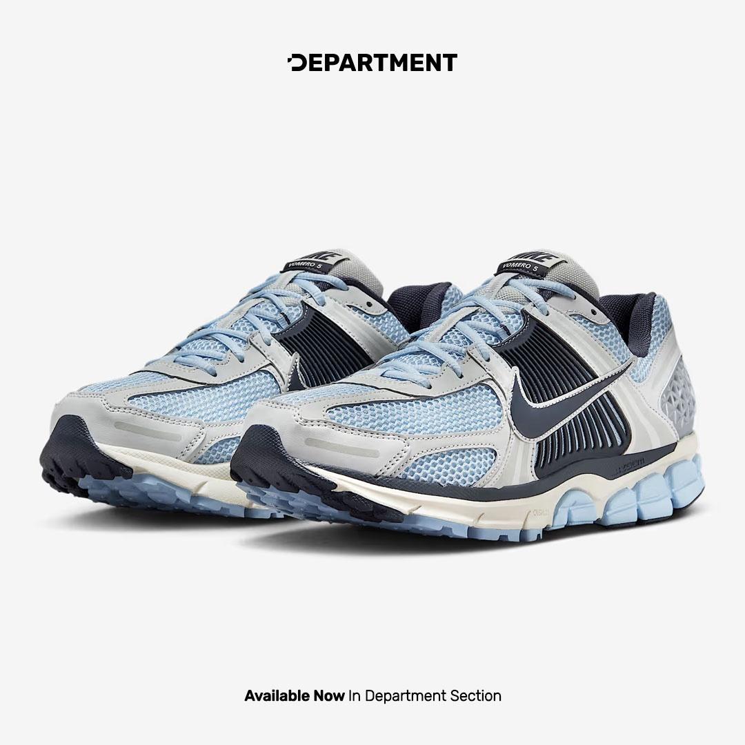 NIKE ZOOM VOMERO 5
