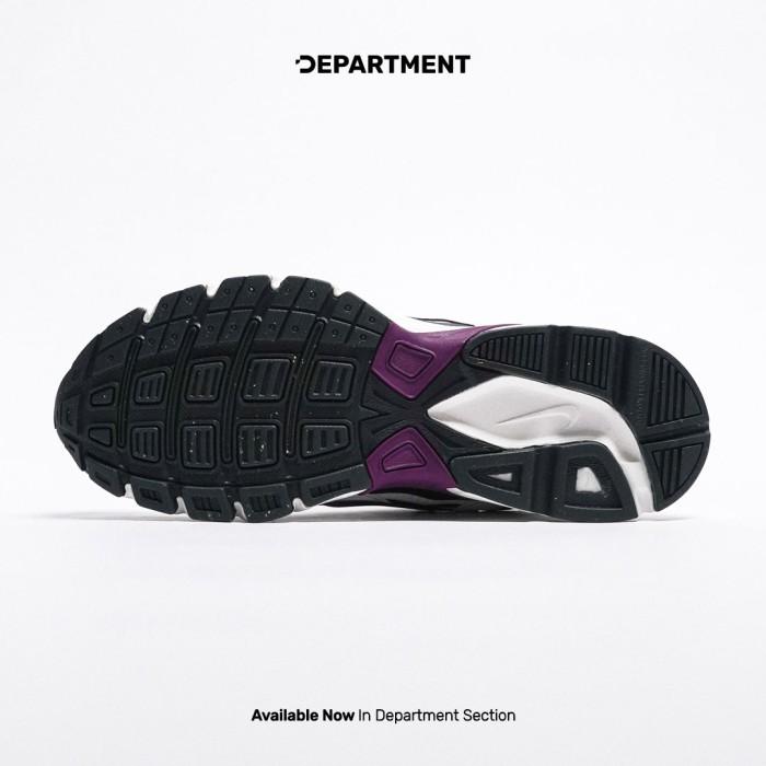 NIKE INITIATOR
