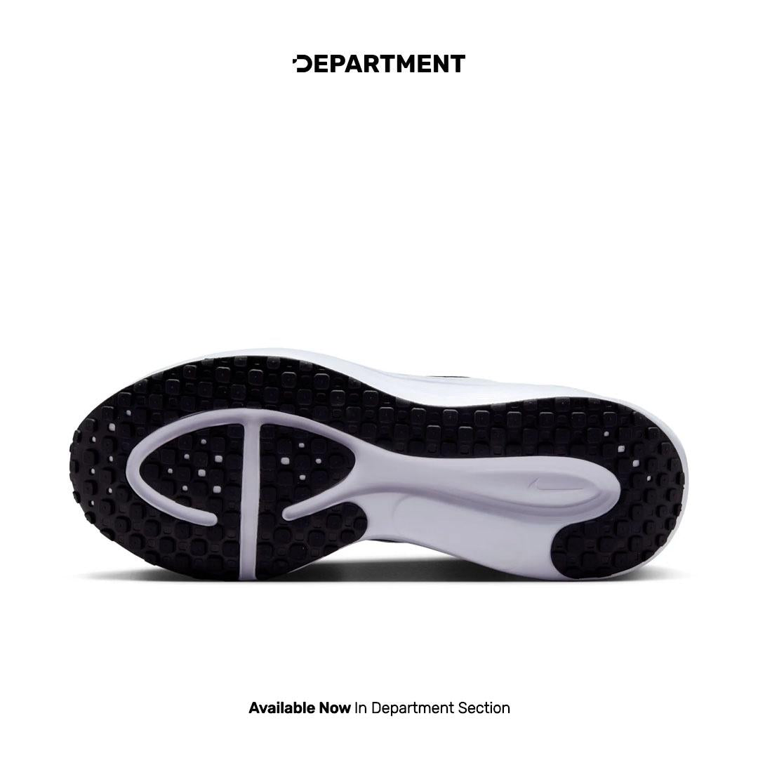 NIKE W REVOLUTION 8