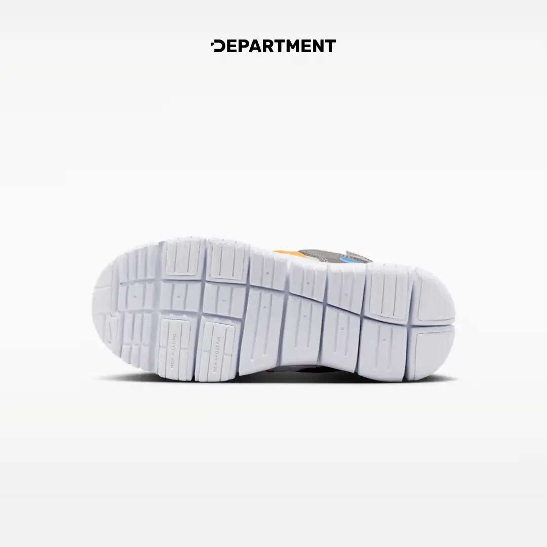 NIKE DYNAMO FREE (PS)