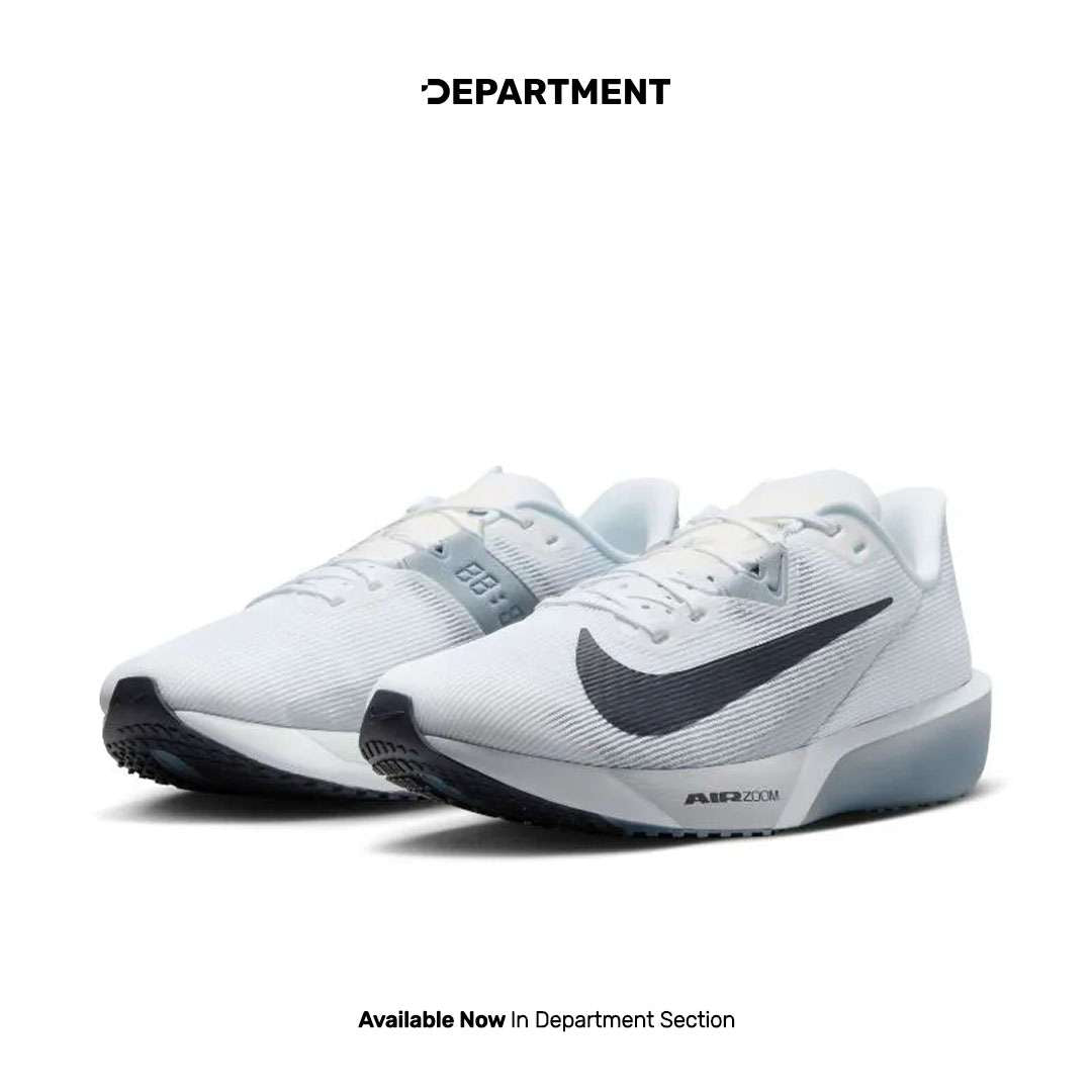 NIKE AIR ZOOM RIVAL FLY 4