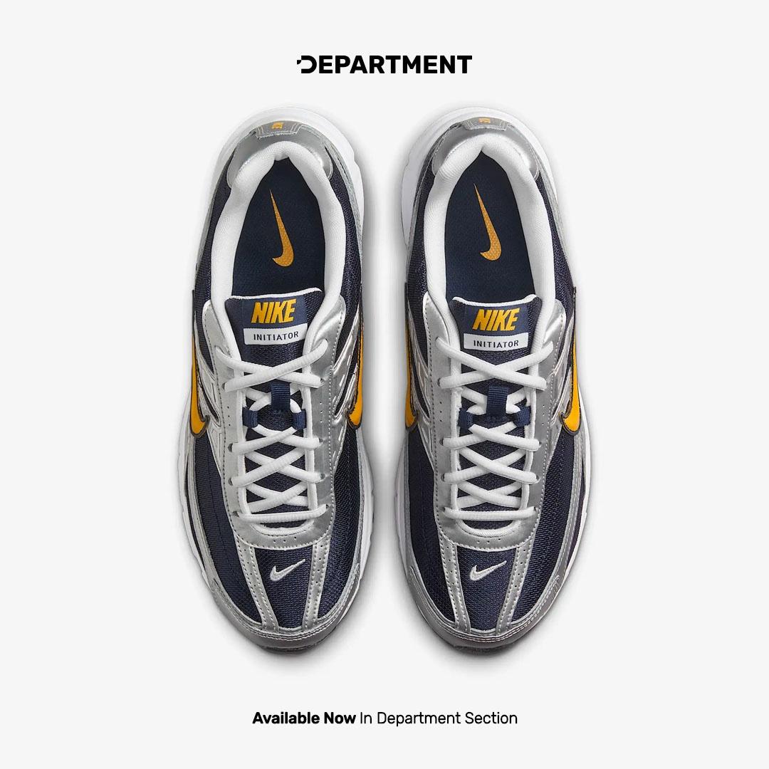 NIKE INITIATOR