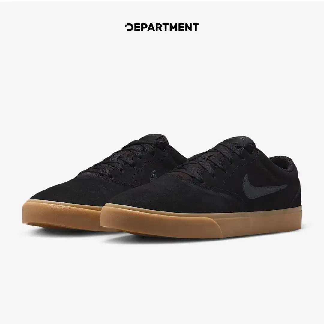 NIKE CHARGE SUEDE