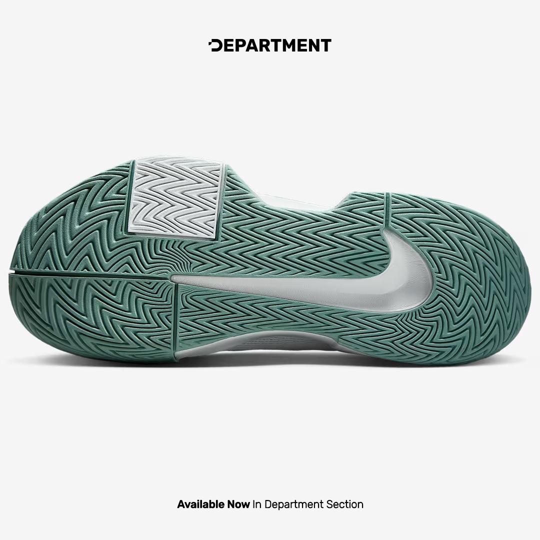NIKE GP CHALLENGE PRO HC