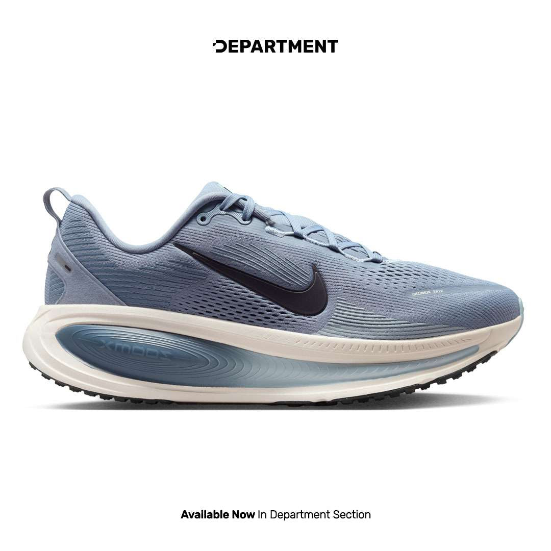 NIKE VOMERO 18