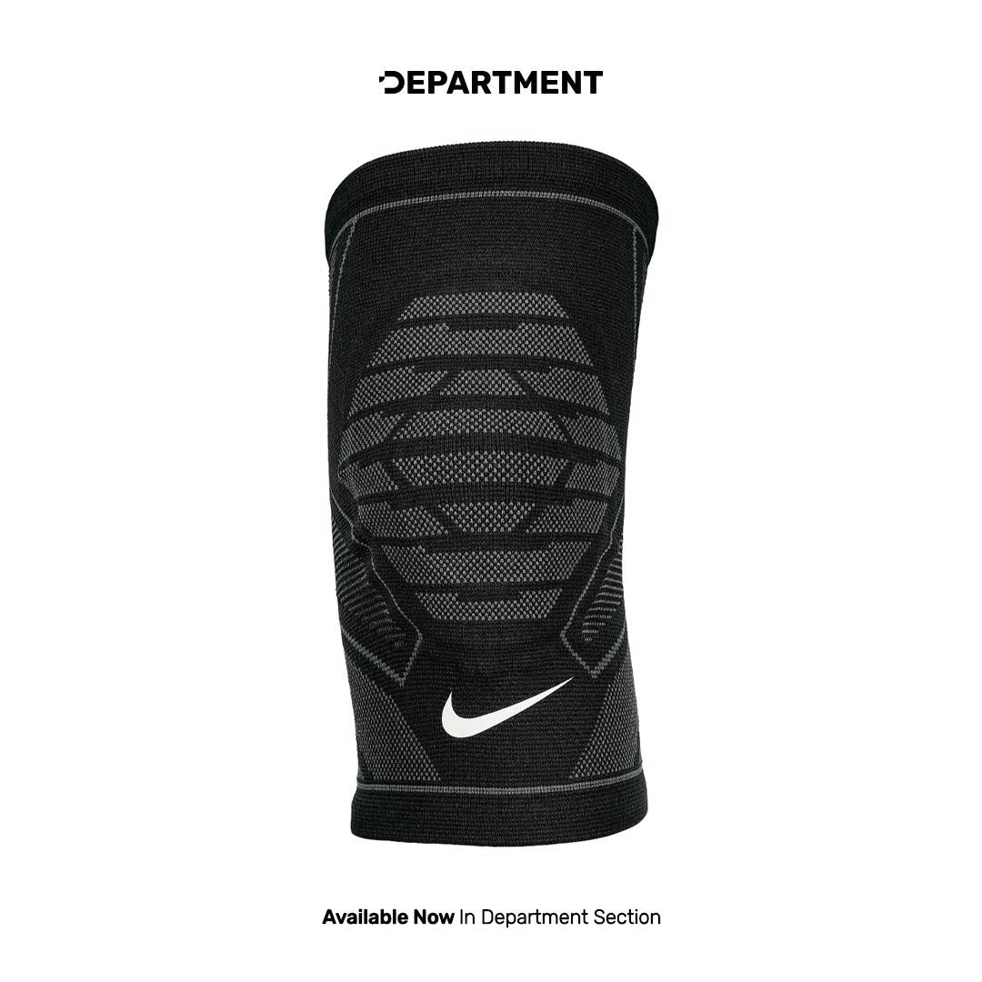 NIKE PRO DRI-FIT KNIT KNEE SLEEVE