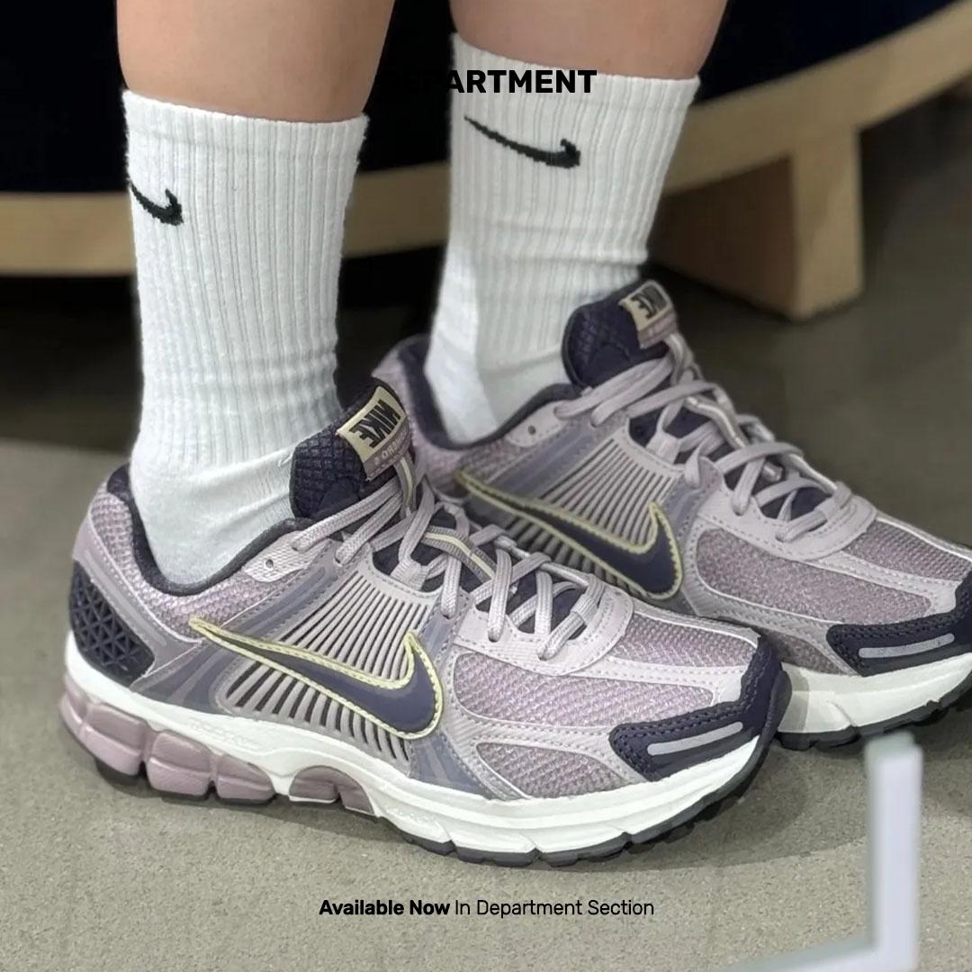 NIKE ZOOM VOMERO 5