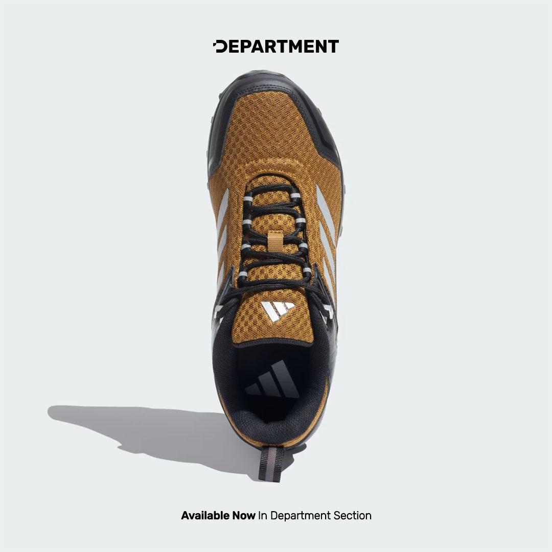 ADIDAS TREK HOST