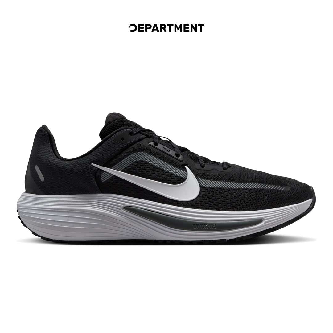 NIKE QUEST 7