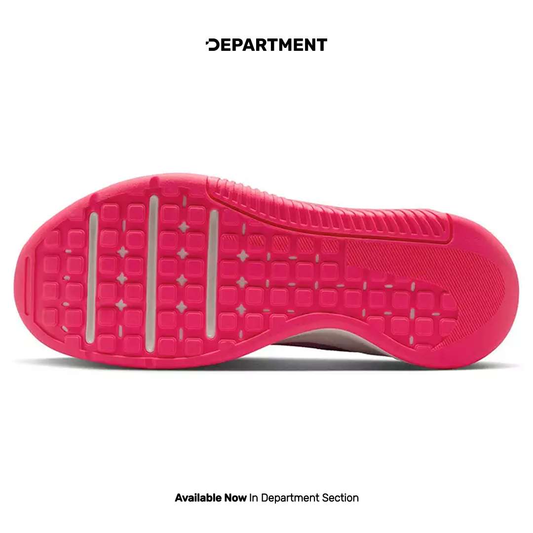 NIKE W MC TRAINER 3